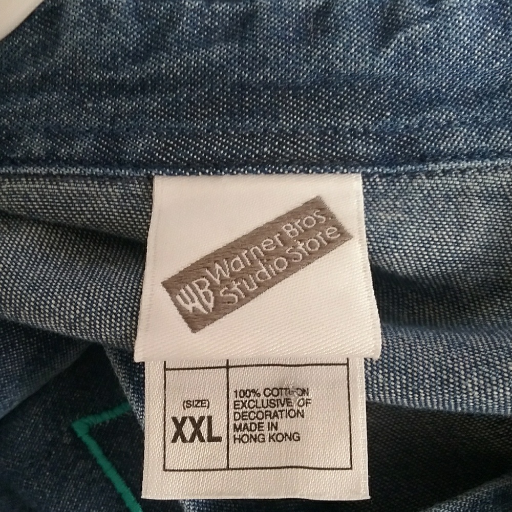 Warner Brothers Looney Tunes Tweety Bird Shirt - Picture 6 of 7